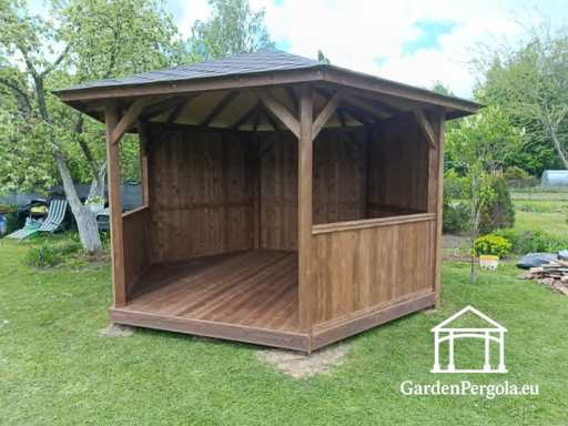 Šesťstranný drevený altánok — útulný záhradný altánok s podlahou a krytou strechou - garden gazebo pergola